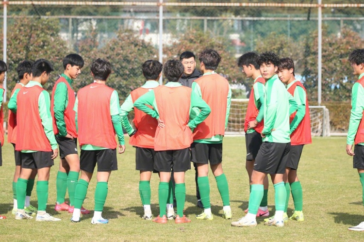  浙江U18、U16兩隊已前往日本橫濱和琦玉，進(jìn)行為期約10天的拉練