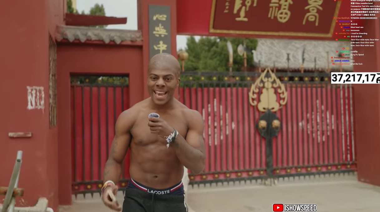  光頭造型！Speed中國行來到鄭州少林寺，上香拜佛學(xué)功夫