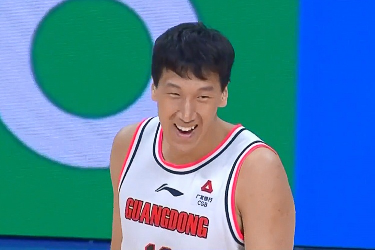  高炮臺開火！杜潤旺10中8&三分6中5砍下全隊第二高的21分