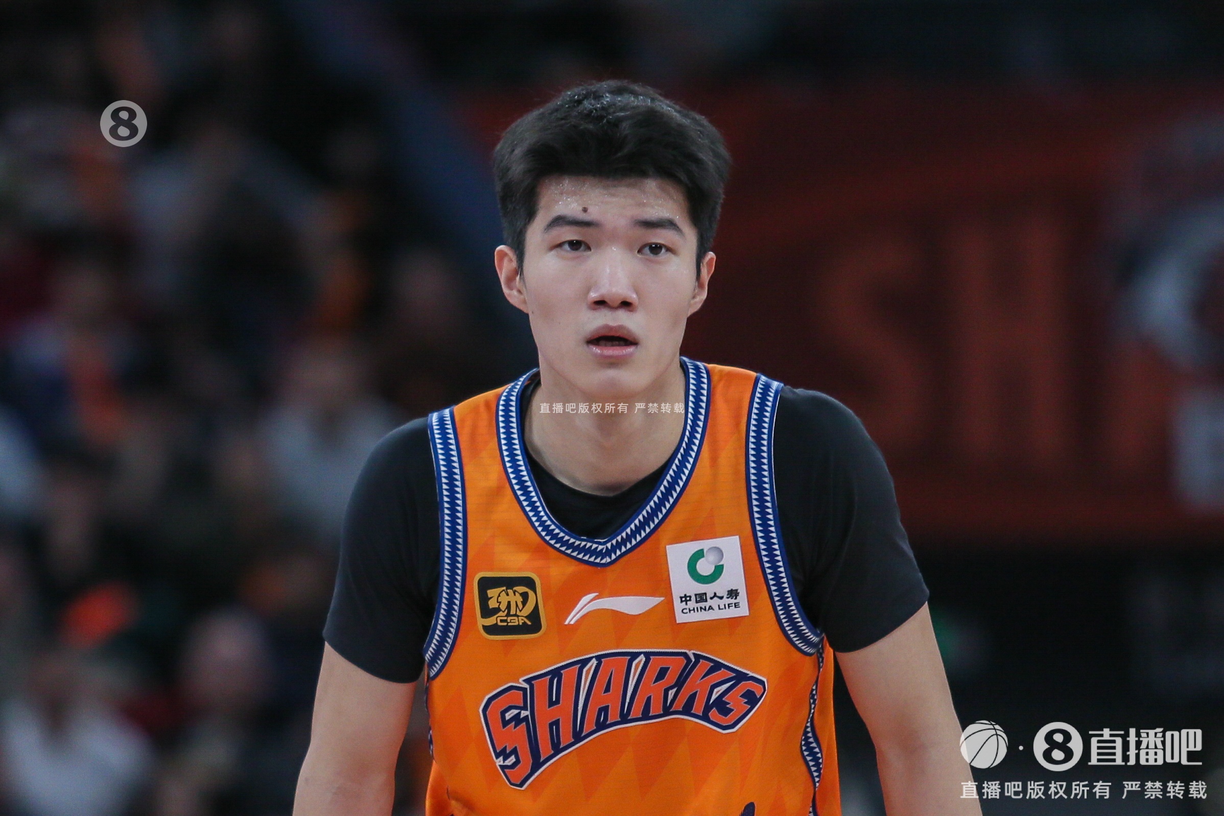  率先發(fā)力！偰李永煒首節(jié)5中4拿到11分 三分4中3